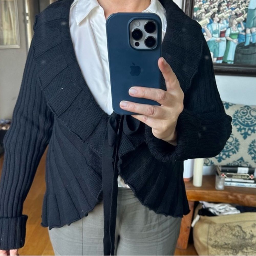 Valentino Black Roma Virgin Wool Cardigan Size 10 Front Tie Quiet Luxury Couture - Picture 4 of 8